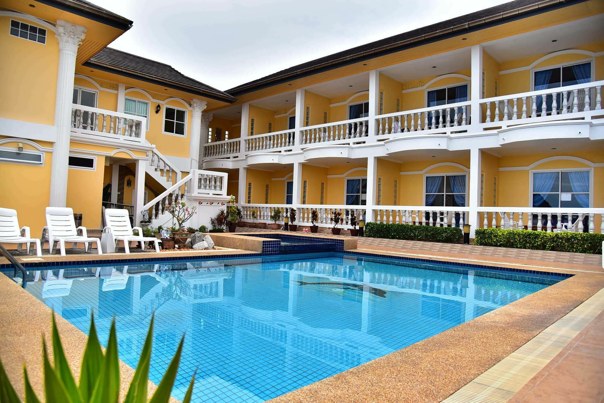 Sun Beach Guesthouse 쁘라쭈압키리칸 외부 사진