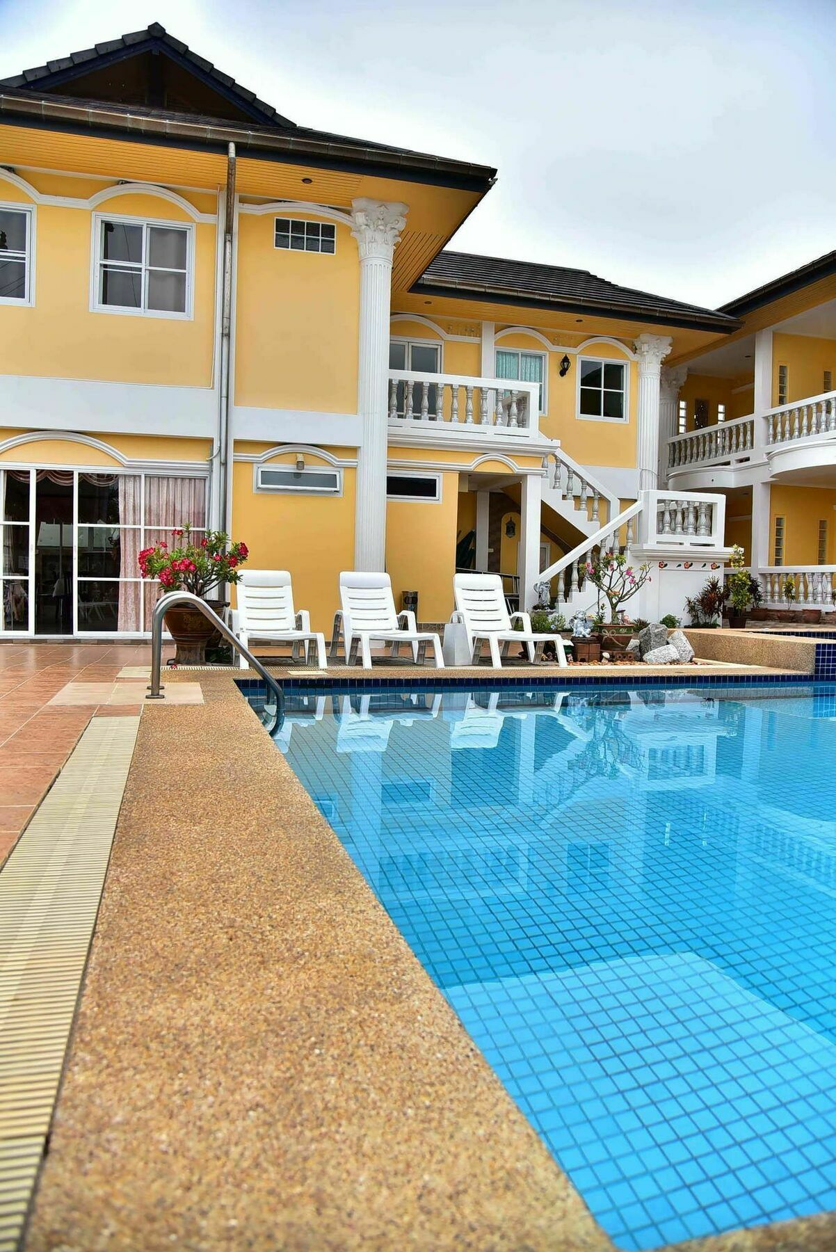 Sun Beach Guesthouse 쁘라쭈압키리칸 외부 사진
